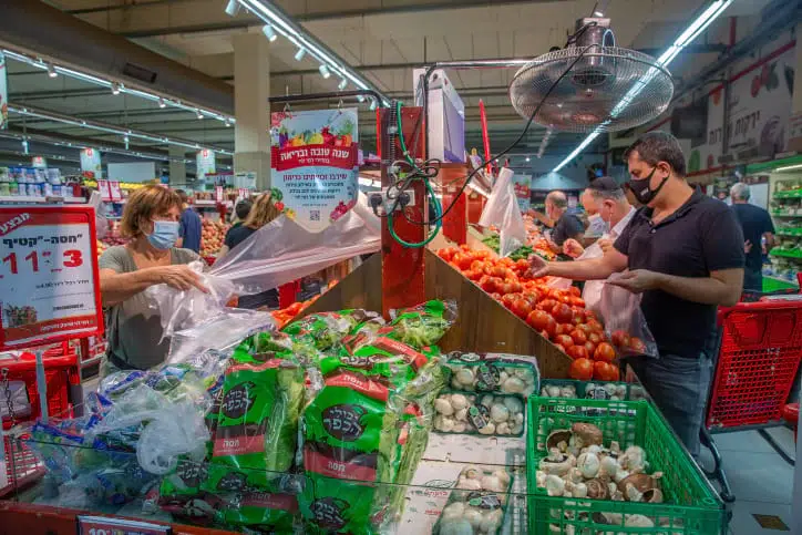 В израильских супермаркетах ввели новые маркировки продуктов 19.04.2024