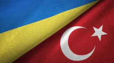 Флаги Украины и Турции фото