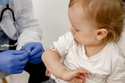 Вакцинация ребенок фото