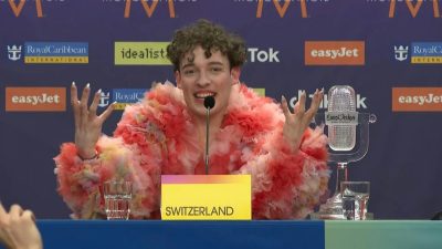 Победитель Евровидения случайно разбил свой кубок на сцене и получил травму – момент попал на видео 12.05.2024