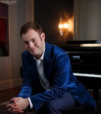 Юлиан Рахлин, Сара Мак-Элрави и Алон Карив выступят с Иерусалимским симфоническим оркестром в декабре 2 Юлиан Рахлин, Сара Мак-Элрави и Алон Карив выступят с Иерусалимским симфоническим оркестром в декабре 05.11.2025