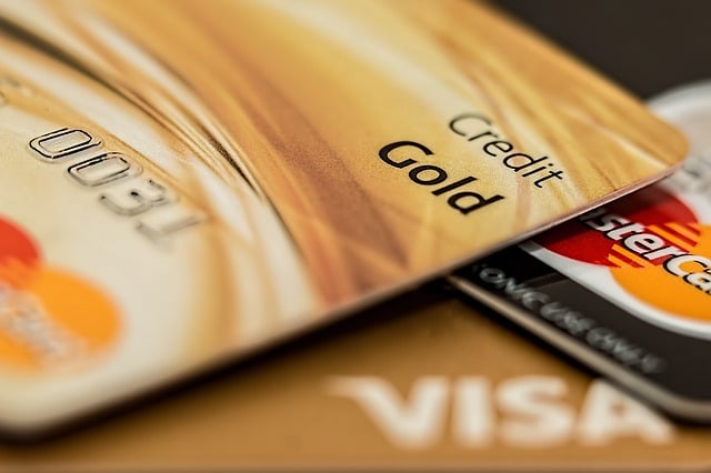 Обезопасьте себя заранее: названо PIN-коды, которые проще всего взломать на банковских картах