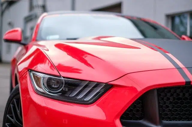 Авто Ford Mustang фото