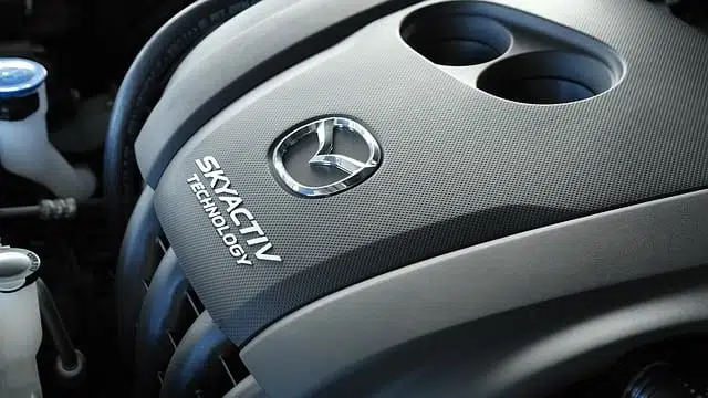 Двигатель Mazda фото