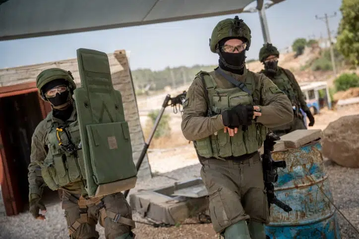 Израильские солдаты фото