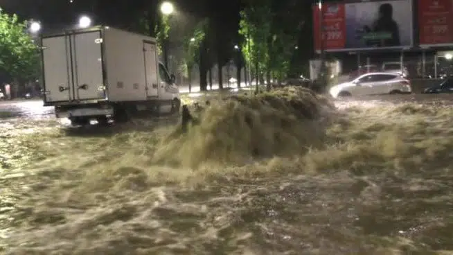 Наводнение в Милане фото