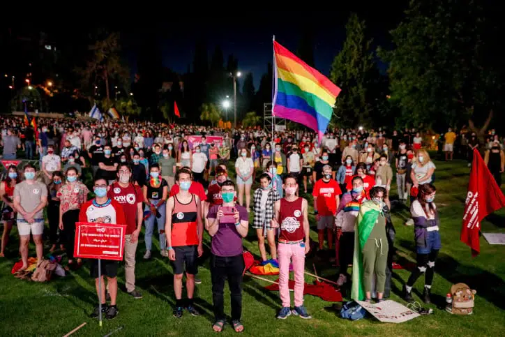 Израильский город запретил прайд в пользу протеста против ЛГБТ — СМИ 03.05.2024