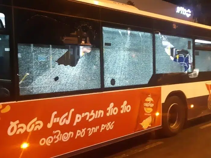 атака на автобус фото