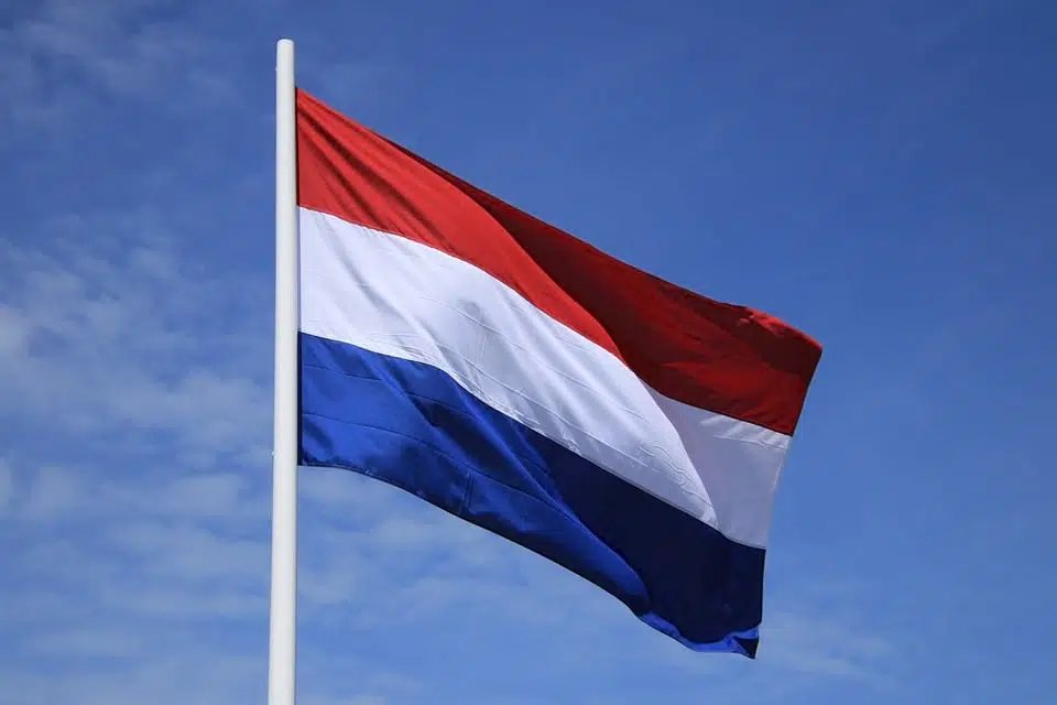 Флаг Нидерландов фото