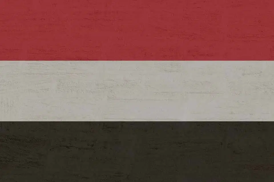 йемен флаг фото