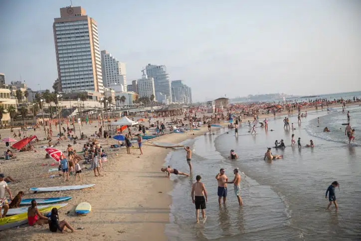 Пляжи в Тель-Авиве фото