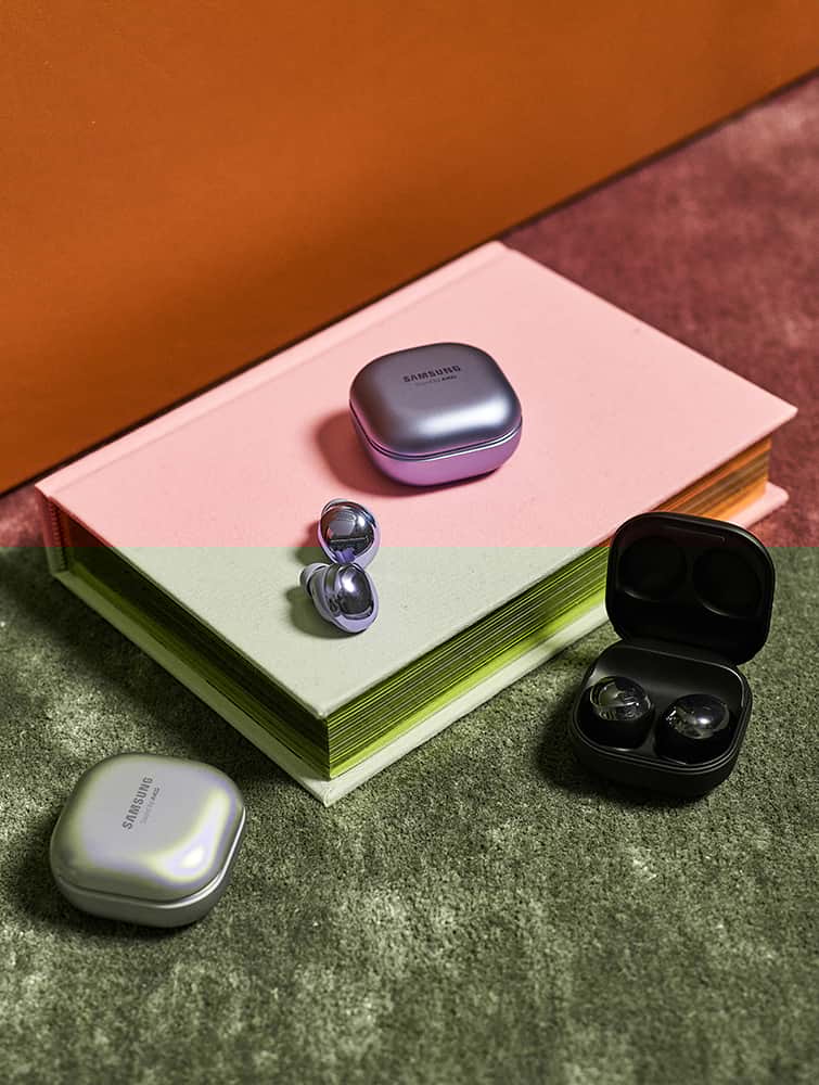 Galaxy Buds Pro Lifestlye 2 1