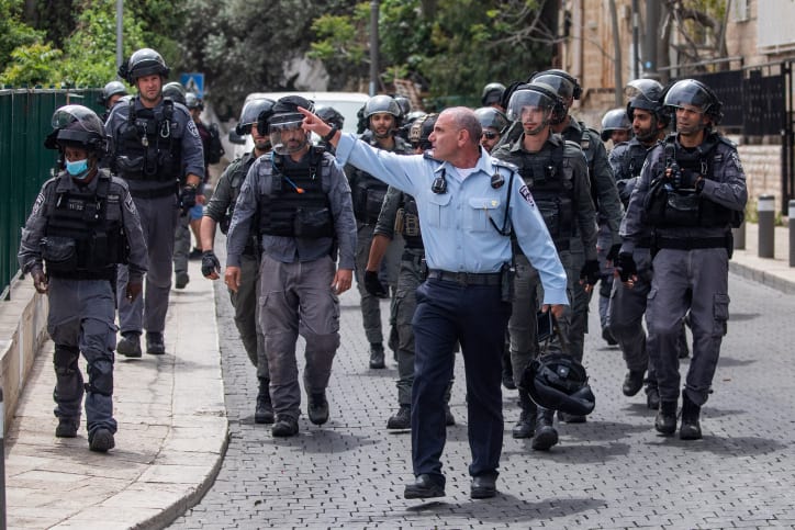 столкновения полиции и ультраортодоксов иерусалиме фото