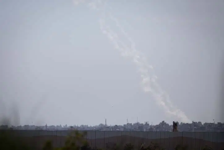 Ракетные обстрелы из Газы фото