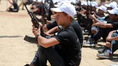 Детский военный лагерь ХАМАС фото