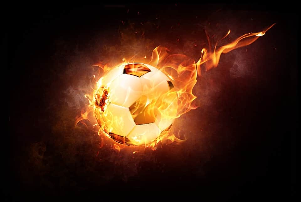 Футбольный мяч изображение