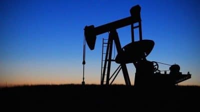 Катастрофа для рф: удары ВСУ по НПЗ сократили нефтедобычу на 90%