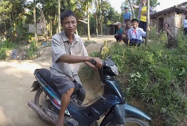 Житель Вьетнама фото