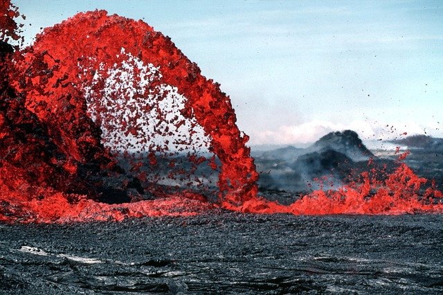 Лава вулкан фото