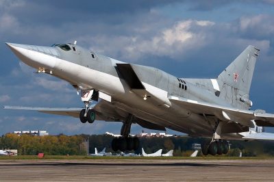 Чем ВСУ могли сбить российский бомбардировщик Ту-22 — ответ британской разведки