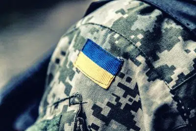 Шеврон с флагом Украины фото