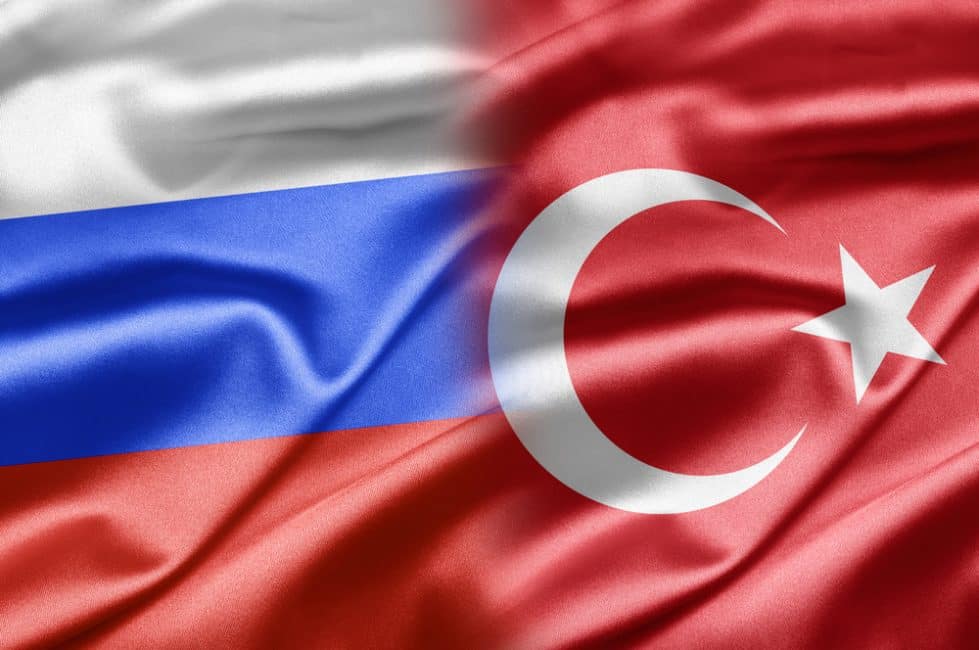 Флаги России и Турции фото