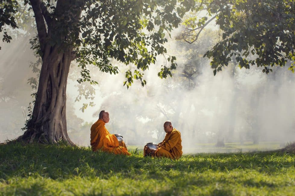 монахи фото