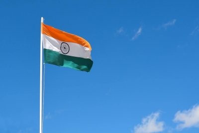 Падение гигантского щита в Индии — СМИ обнародовали новые фото и детали