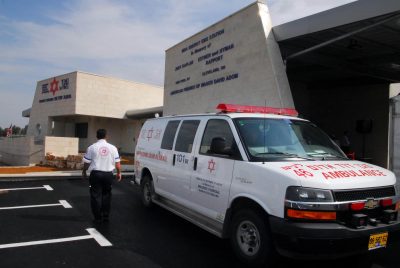 Арабы поиздевались над евреем-харедим в больнице Иерусалима