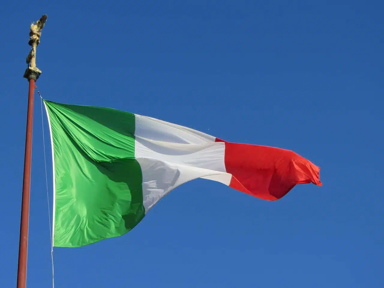 Флаг Италии Италия фото