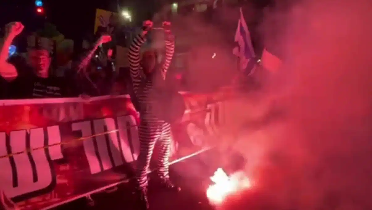 Демонстрация в Тель-Авиве скриншот