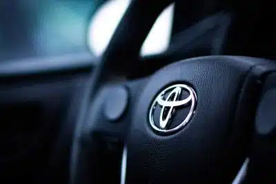 Toyota фото