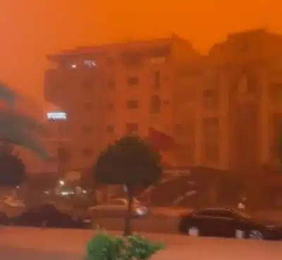 Песчаная буря в Марокко скриншот