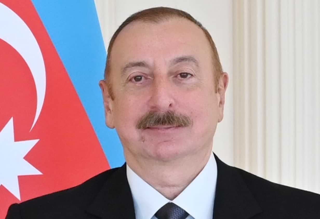 Ильхам Алиев фото