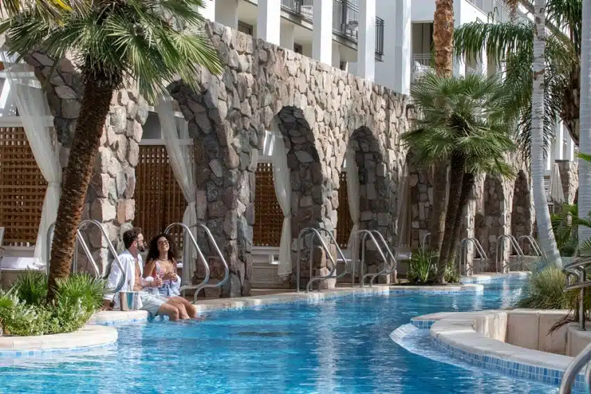 Сеть отелей Isrotel фото