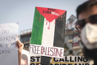 Антиизраильские демонстрации в США - в Гарварде подняли палестинский флаг