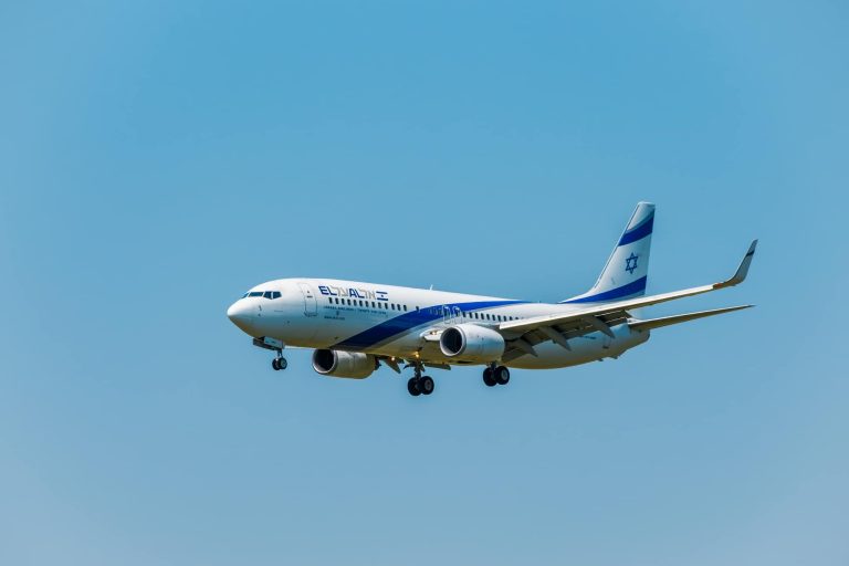 Пилот British Airways задержан за пьянство и драку с экипажем после ...