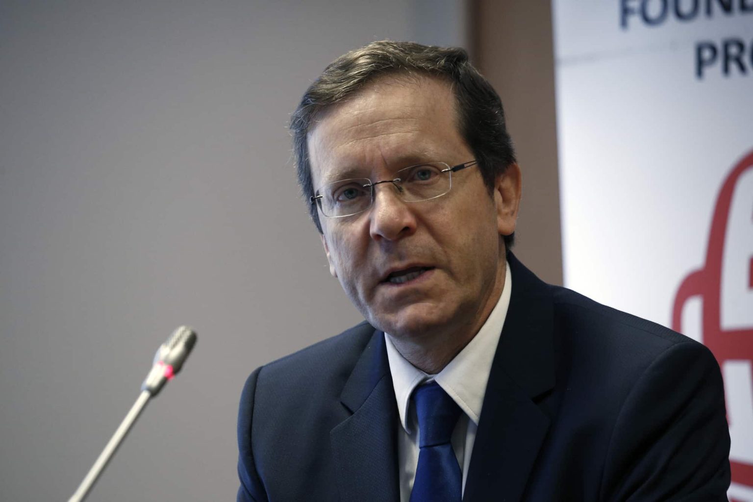 Вторжение протестующих в Сде-Тейман и Бейт-Лид — Герцог, Галант, Лапид ...