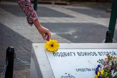 Память сильнее времени – Israeli Friends of Ukraine провели акцию в честь ветеранов (ФОТО) 09.05.2025