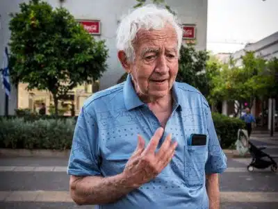 Память сильнее времени – Israeli Friends of Ukraine провели акцию в честь ветеранов (ФОТО) 09.05.2025