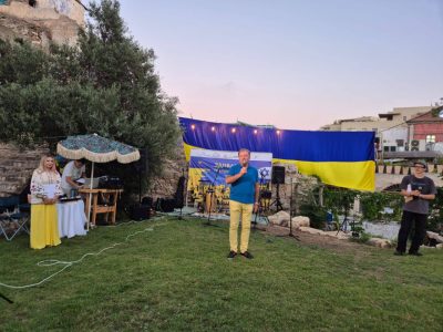 Сотни украинцев собрались в Тель-Авиве на праздник (ФОТО) 24.08.2025