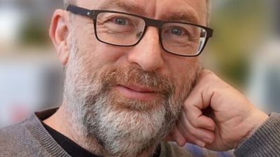 Основатель Википедии прервал интервью через минуту после начала: Это самый тупой вопрос на свете (ВИДЕО)