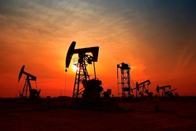 Добыча нефти фото