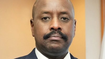 Мухузи Кайнеругаба фото