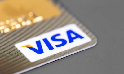 Банковская карта Visa фото